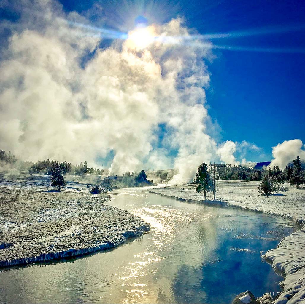 Nature_winter_river_geysers_