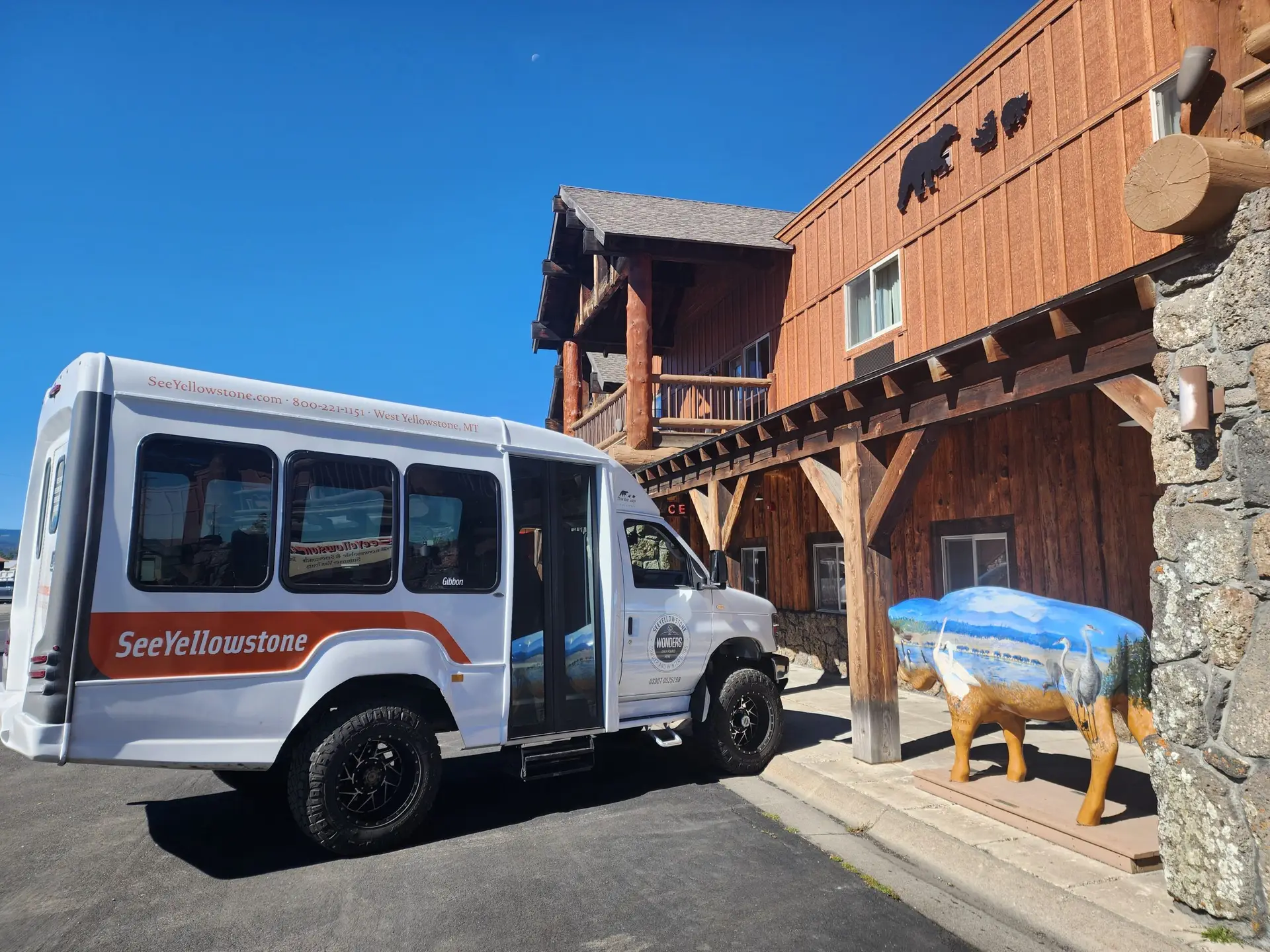 Tour vehicle at Three Bear Lodge